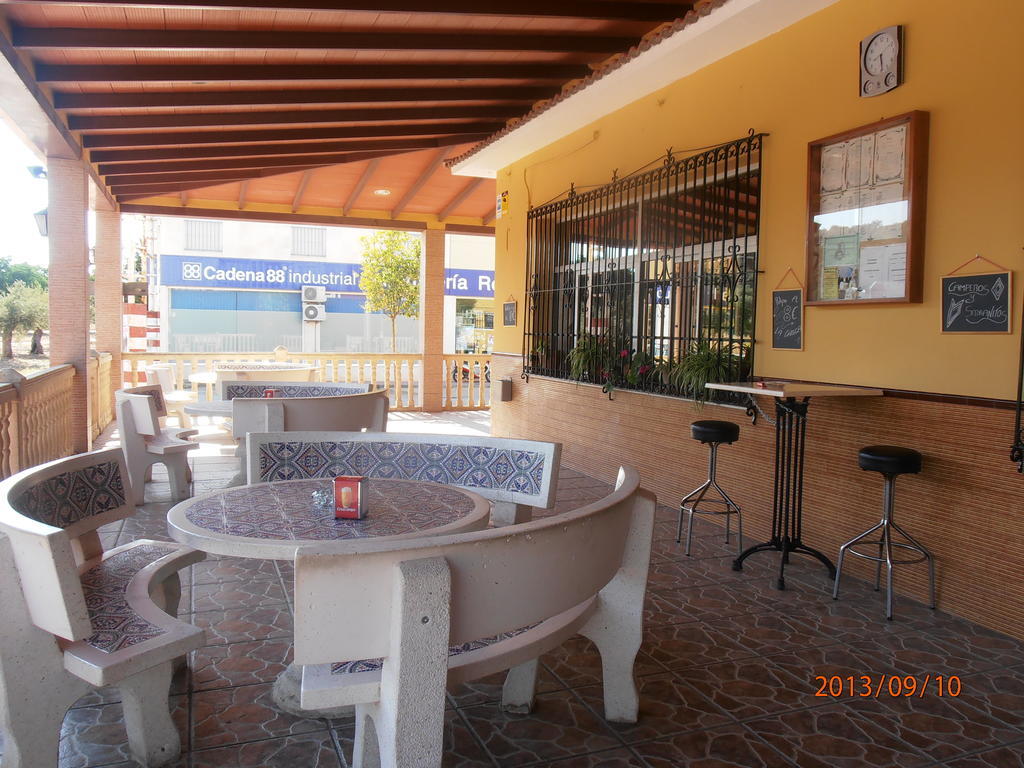Hostal Restaurante Las Rejas Archidona Eksteriør bilde